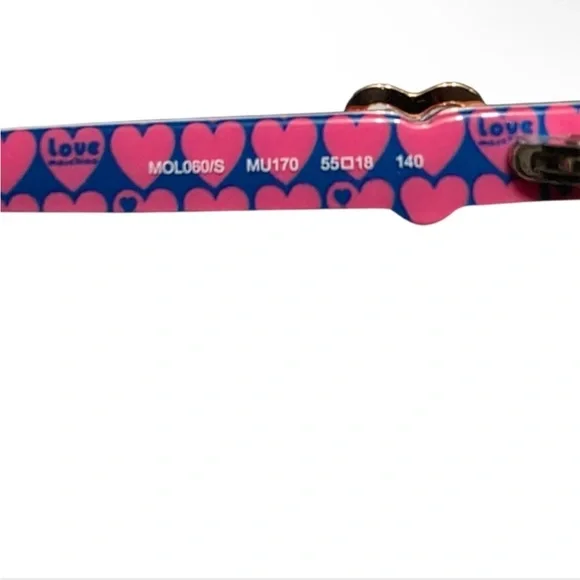 New MoschinoPink Frame with Green Case🥳🥳❌❌